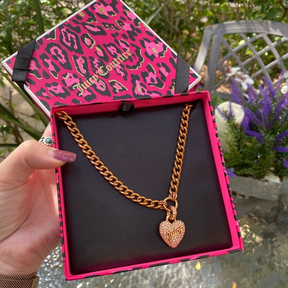 Juicy Couture Logo Gold & Crystal Heart Chain Necklace with Box - Picture 5 of 16
